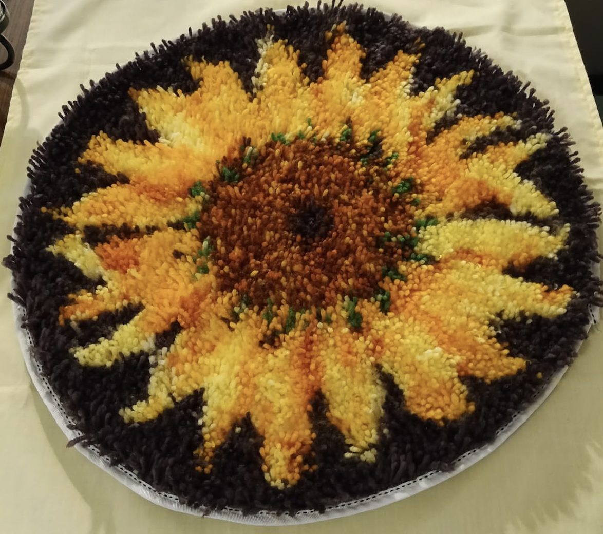 Embroidery X Pattern - Latch Hook Rug Kit, Sunflower Pattern