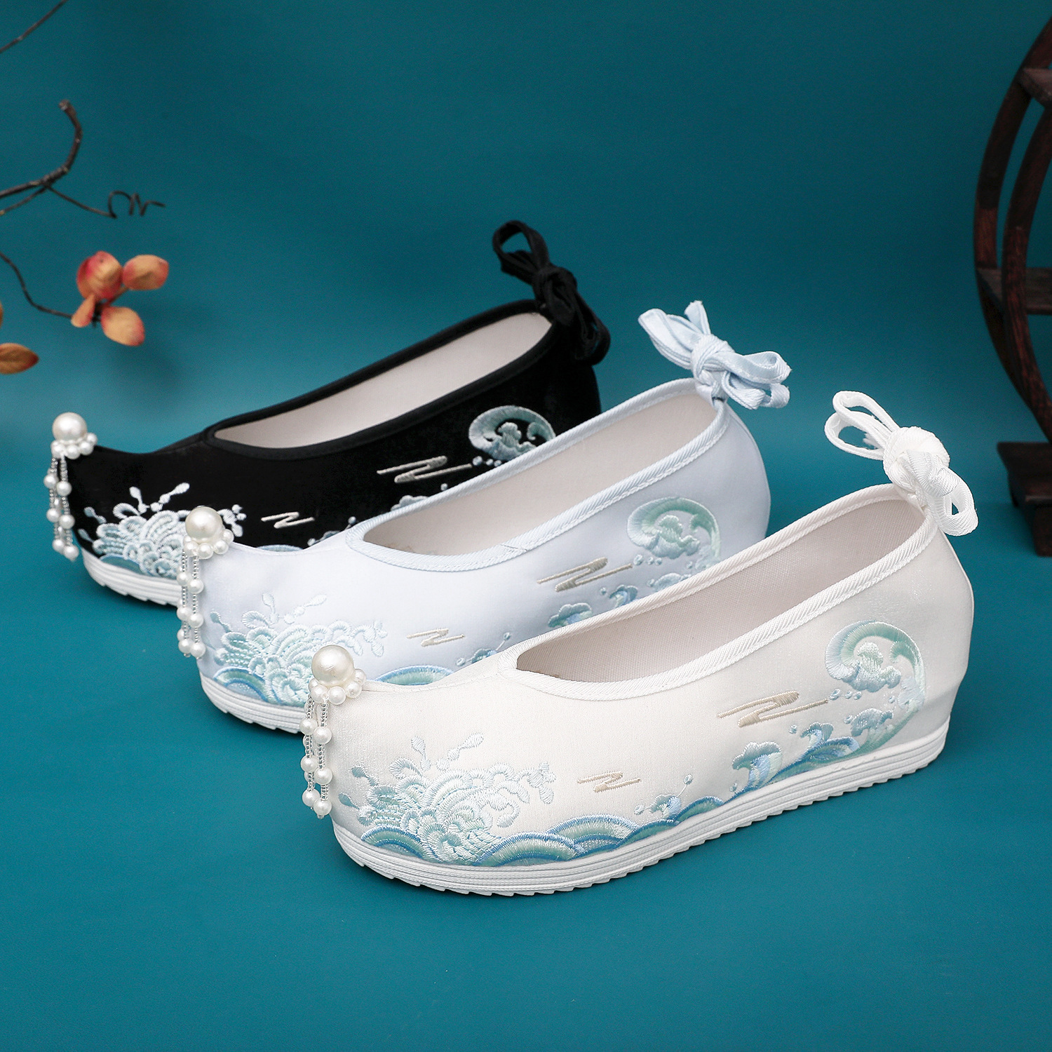 Embroidery Yes - Waves Hanfu Shoes Female Embroidered Ancient
