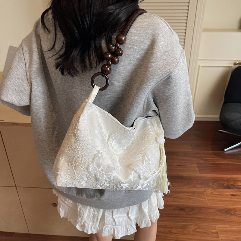 New Elegant Ladies Handbag Nyl - Embroidery Ideas For Bags recensie en prijs