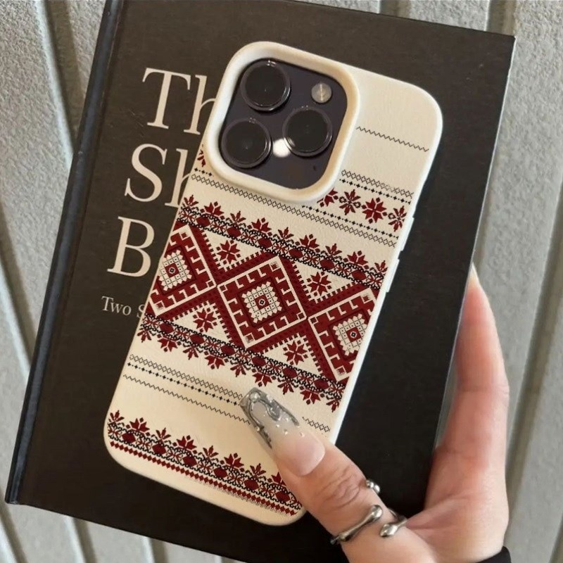 White Lychee Pattern Red and W - Embroidery X Pattern recensie en prijs