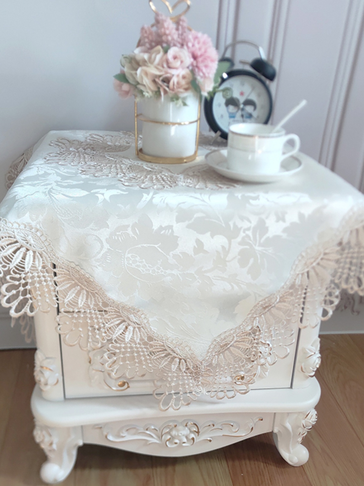 European Sle Bede Table Cover  - Embroidery Cloth recensie en prijs