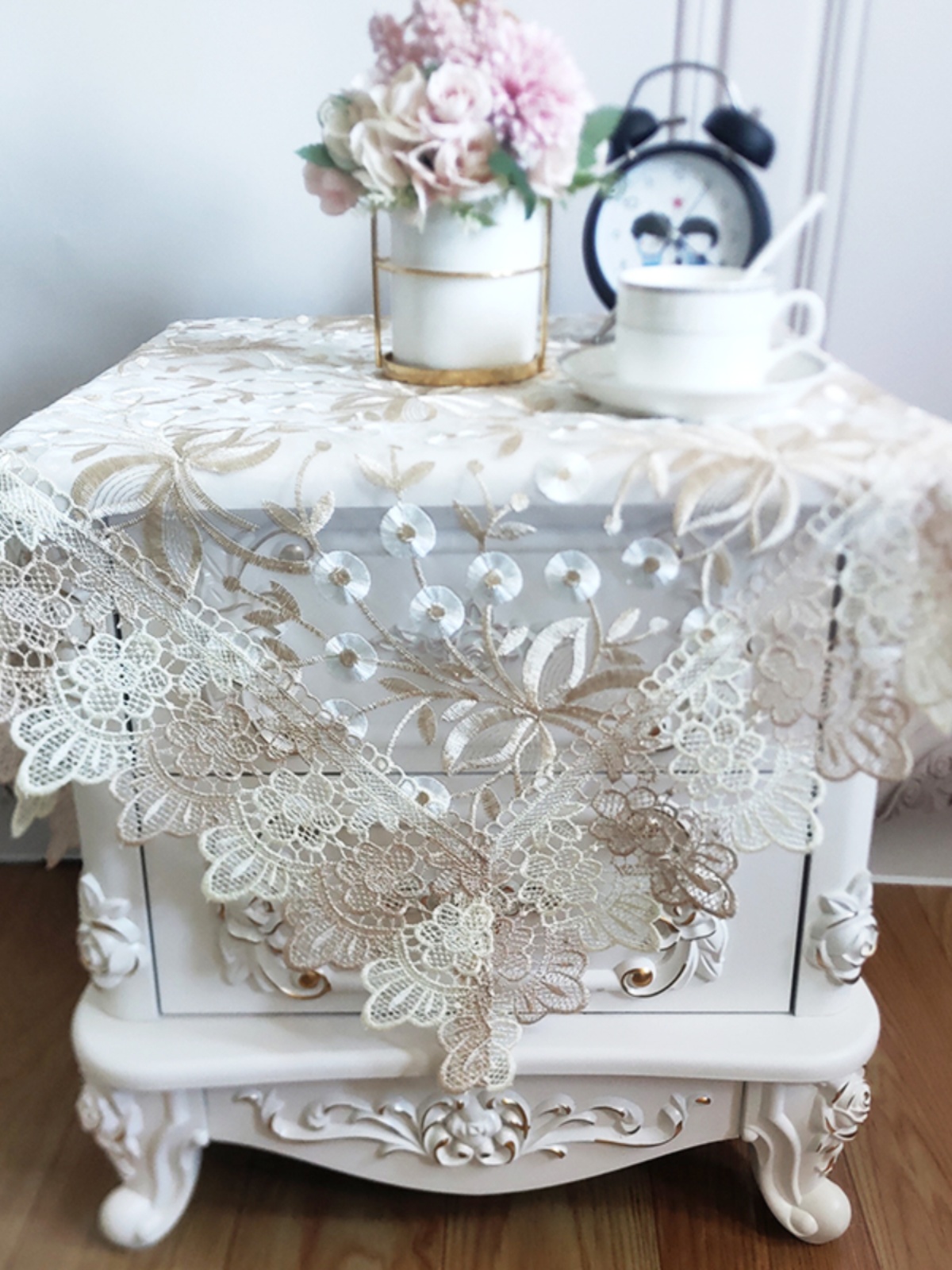 European Sle Bede Table Cover  - Embroidery Cloth recensie en prijs
