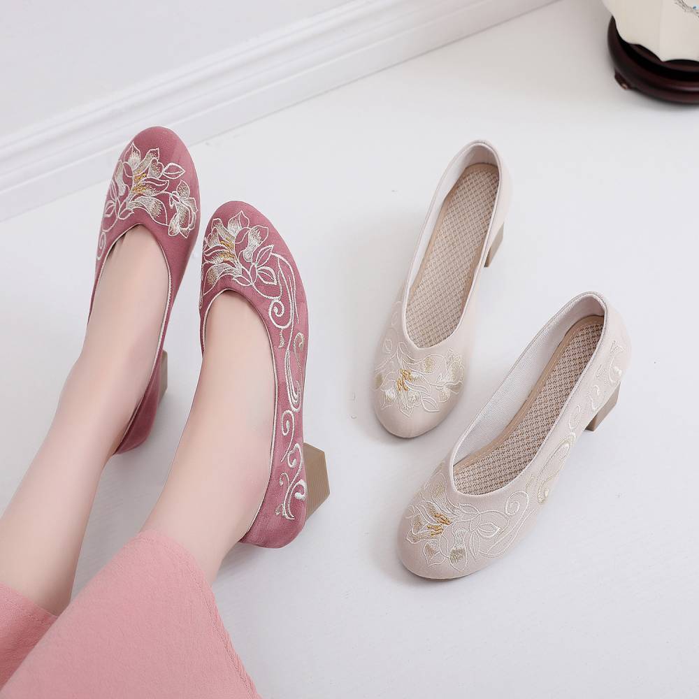 2026 Women's Wine Red & Beige  - Embroidery Yes recensie en prijs