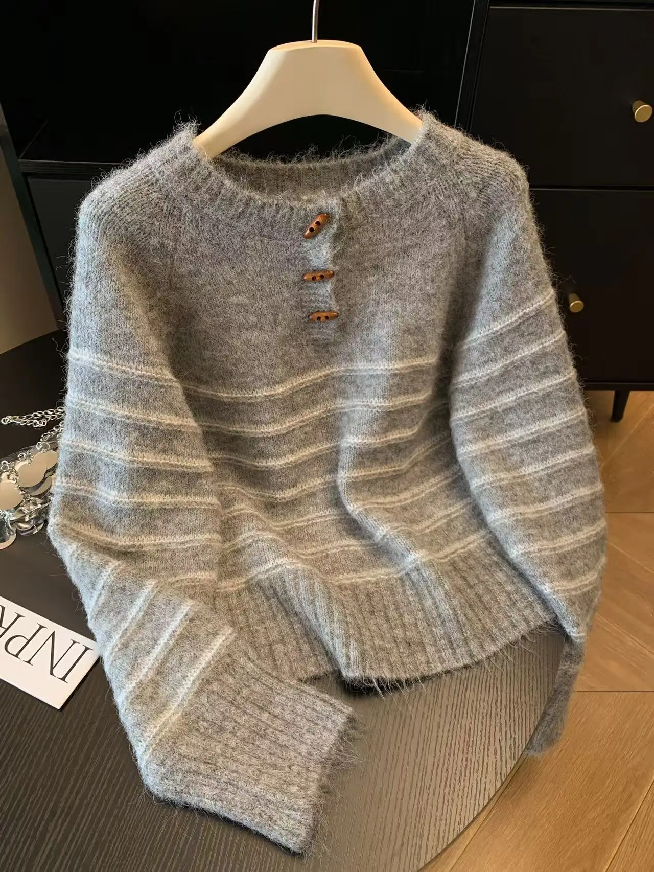 Autumn Winter Women's Striped  - Embroidery Origin recensie en prijs