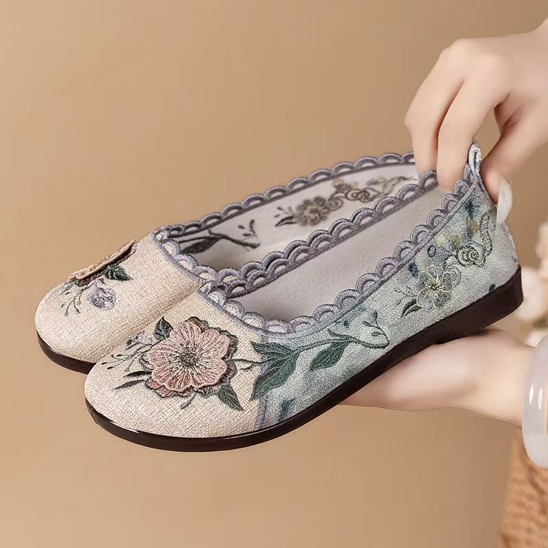 Women Spring Autumn New Flat s - Embroidery Cloth recensie en prijs