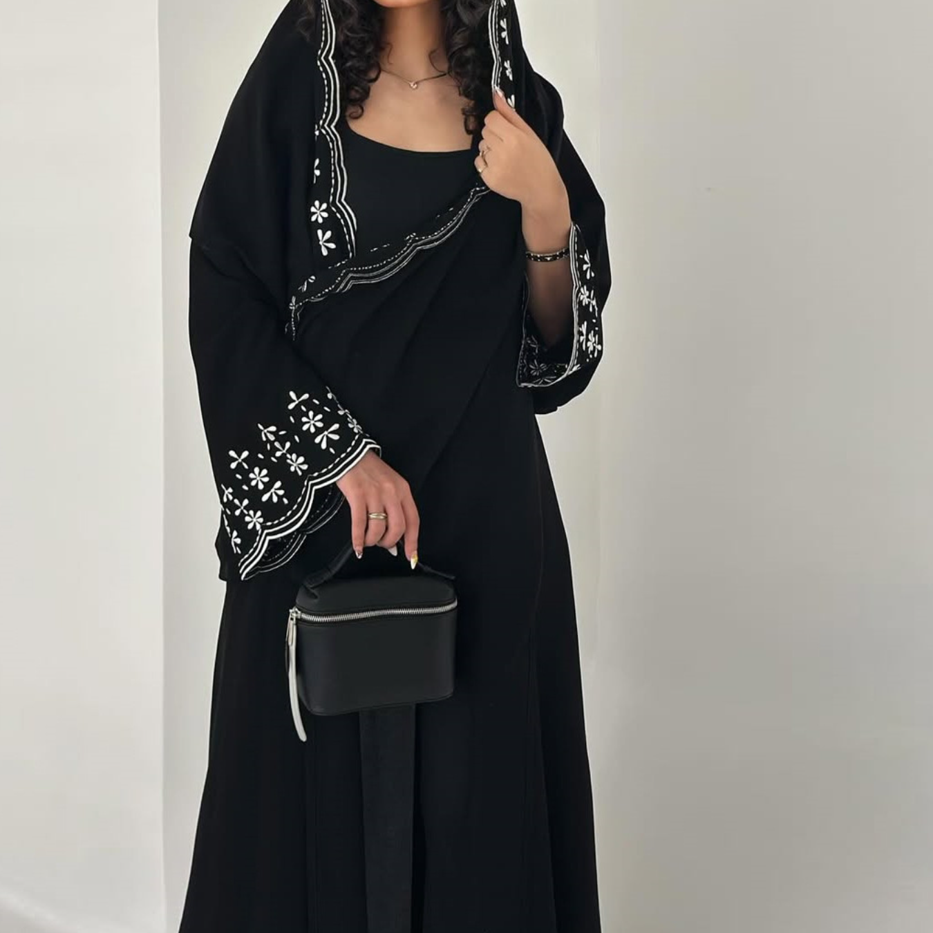Ramadan Embroidery Cardigan Mo - Embroidery Hijab recensie en prijs
